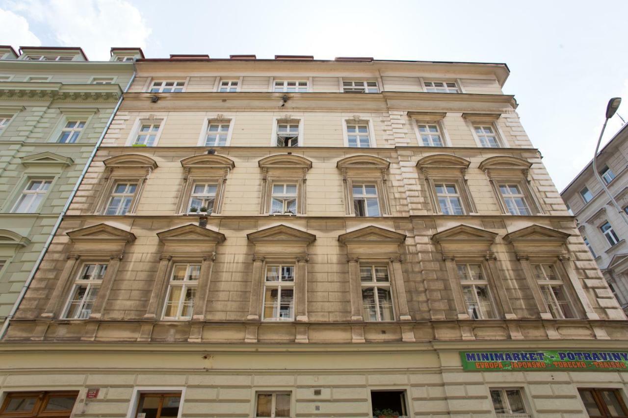 Royal Apartment Near River - Nek4Th Prag Exteriör bild